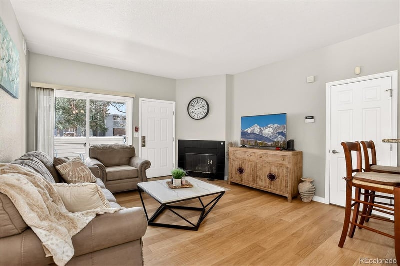 908 Yampa St #104, Aurora, CO 80017