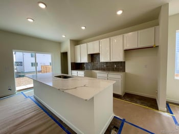 811 Ayrshire Rd, Johnstown, CO 80534