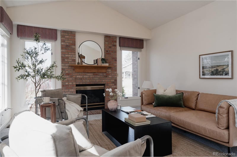 2630 S Iris St, Lakewood, CO 80227