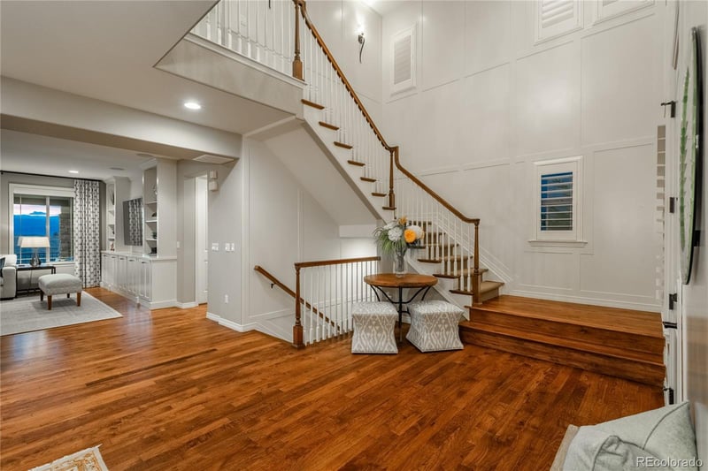 10715 Manorstone Dr, Highlands Ranch, CO 80126