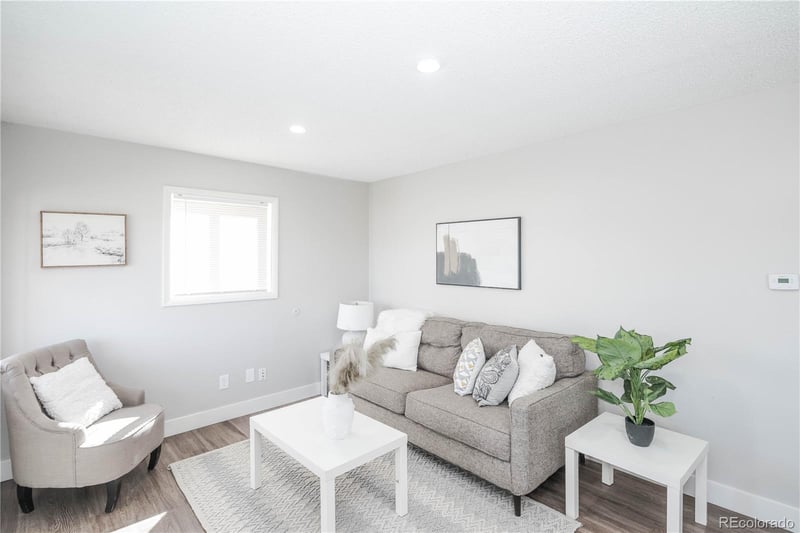 11408 7th Ave, Aurora, CO 80010