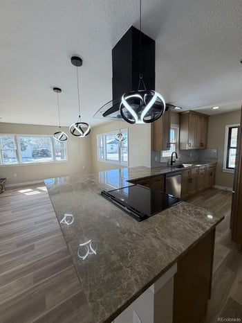 4895 Fox St, Englewood, CO 80110