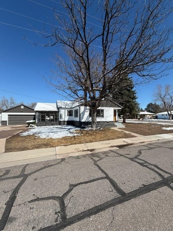 4895 Fox St, Englewood, CO 80110