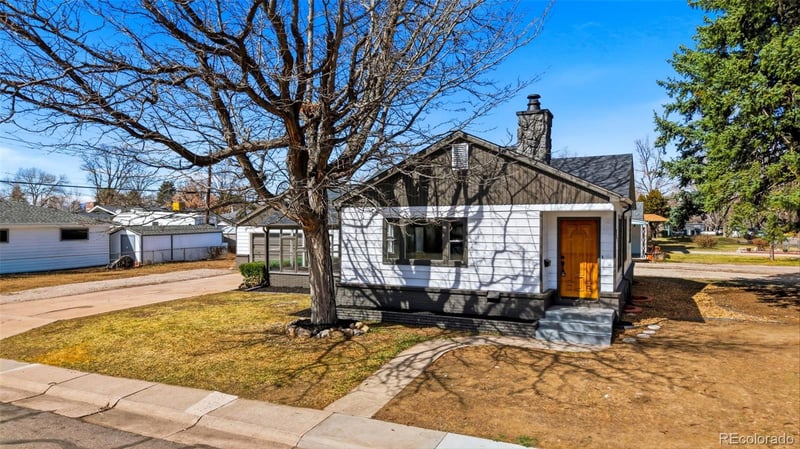 4895 Fox St, Englewood, CO 80110