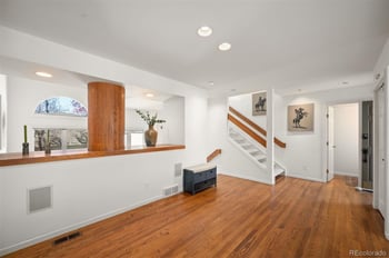 347 Harrison St, Denver, CO 80206