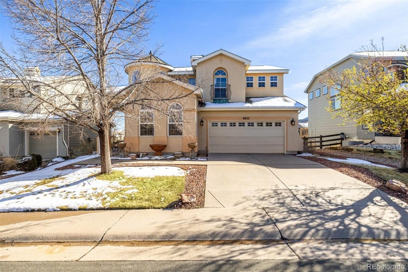 9832 Crystal Lake Dr, Littleton, CO 80125