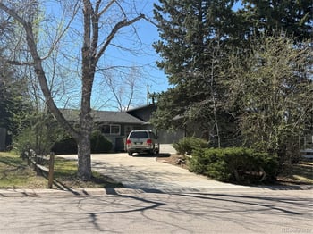 6068 Caley Ave, Centennial, CO 80111