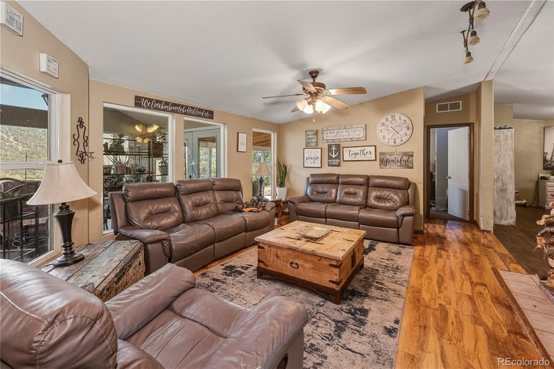 26131 Pinon Ridge Dr, Aguilar, CO 81020