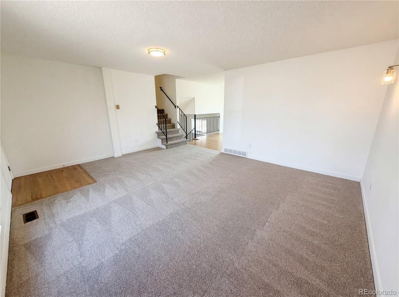 1146 Cathay St, Aurora, CO 80017