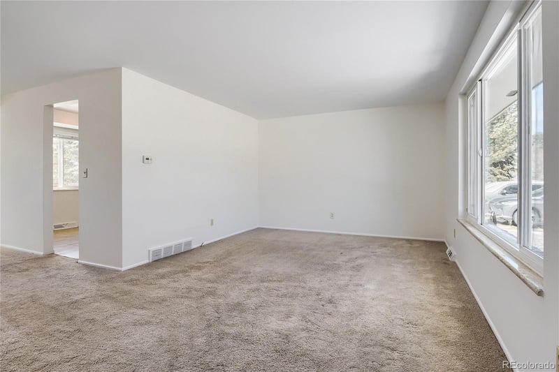 7467 Albion St, Centennial, CO 80122