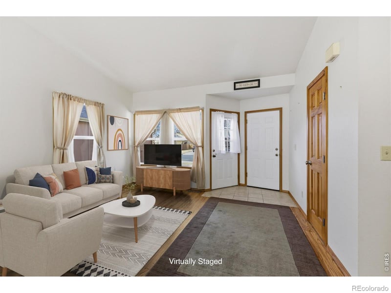 240 Wadsworth Cir, Longmont, CO 80504