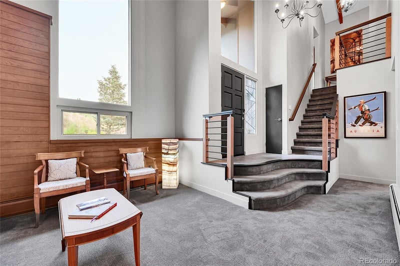 30334 Roan Dr, Evergreen, CO 80439