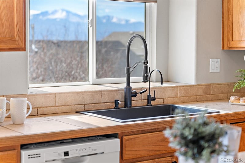 7125 Grand Prairie Dr, Colorado Springs, CO 80923