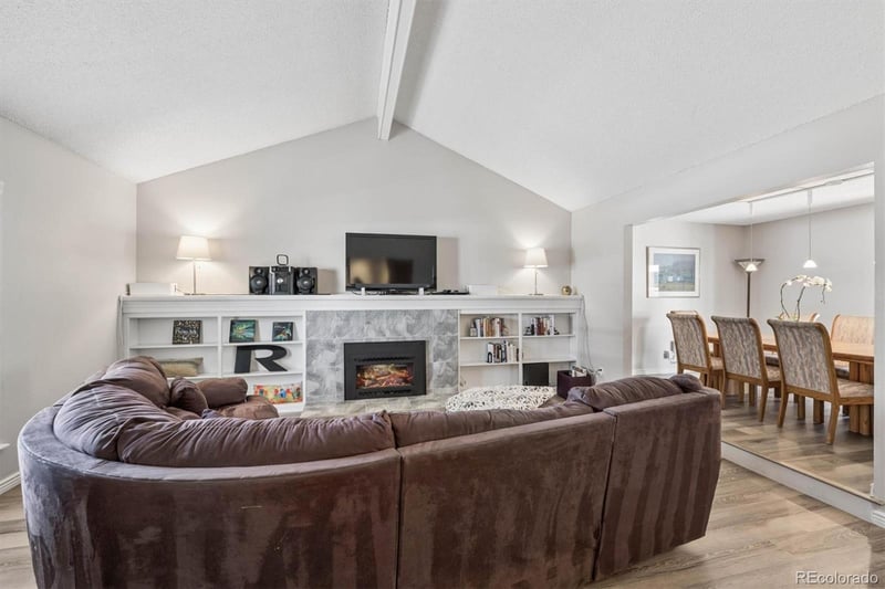 2711 Oakland Cir, Aurora, CO 80014