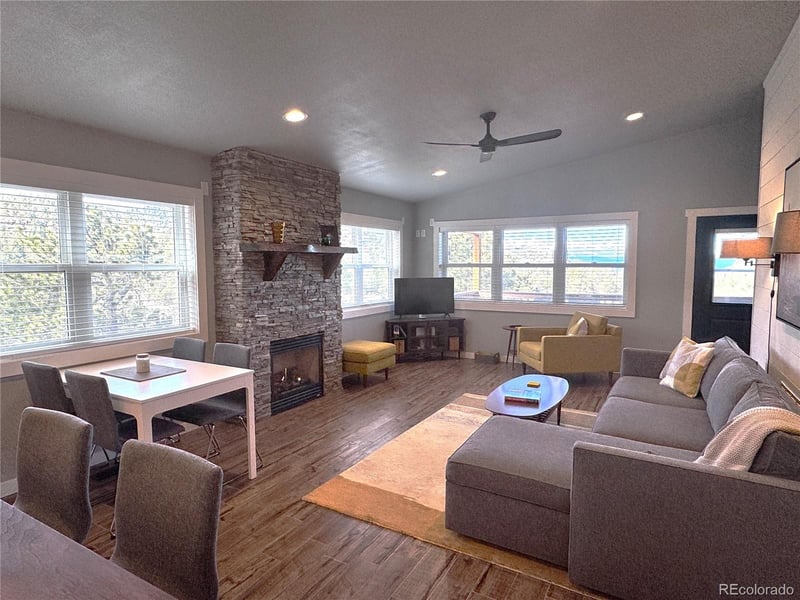 563 S Kankakee Rd, Westcliffe, CO 81252