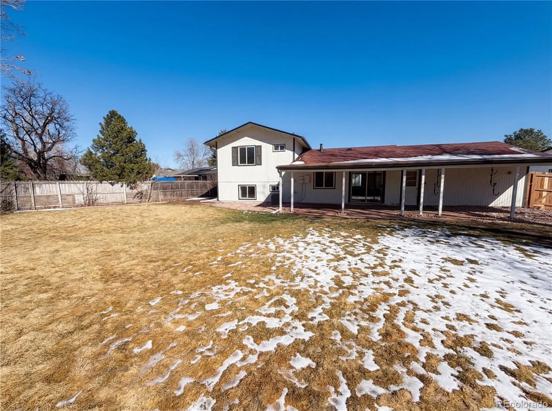 1587 Salem Cir, Aurora, CO 80012