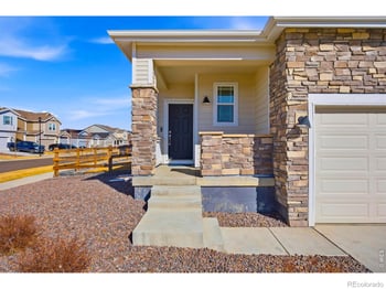 438 Overbrook Ln, Longmont, CO 80504