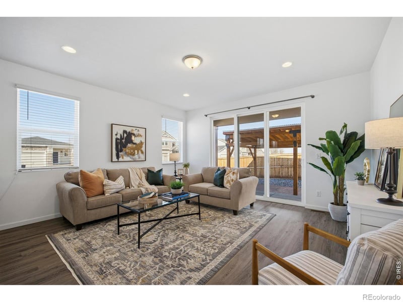 438 Overbrook Ln, Longmont, CO 80504