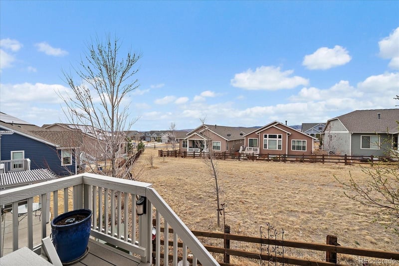 16948 86th Ave, Arvada, CO 80007