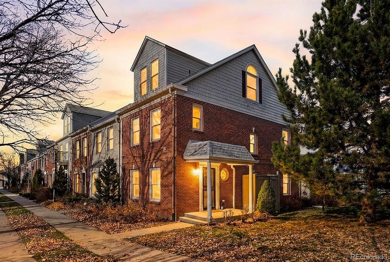 944 Ivanhoe St, Denver, CO 80220