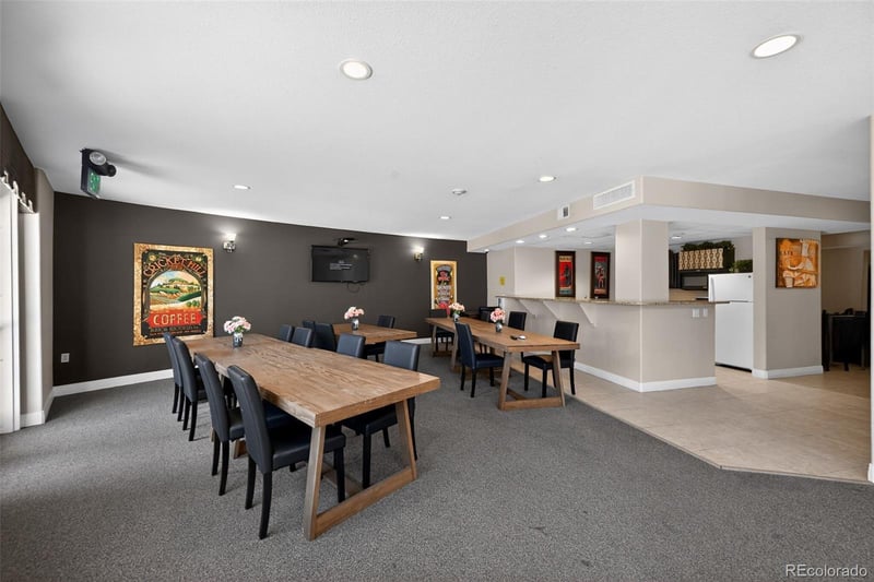 9079 Panorama Cir #301, Englewood, CO 80112