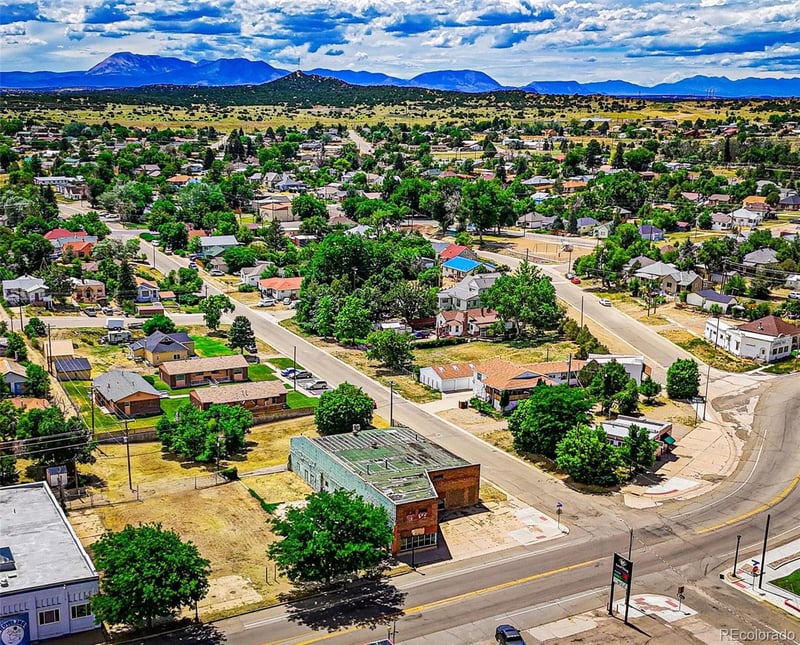 201-211 Main St, Walsenburg, CO 81089