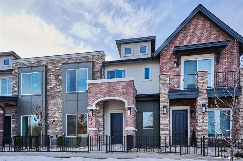 364 Orchard Rd, Centennial, CO 80121