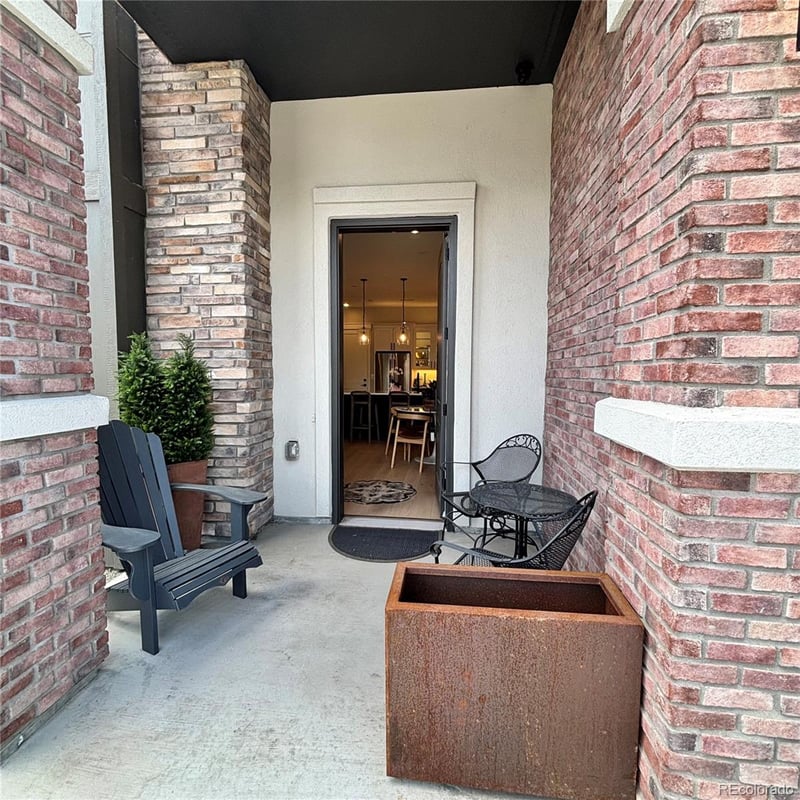 364 Orchard Rd, Centennial, CO 80121