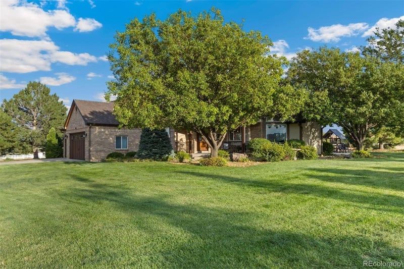 5714 Bluff Ln, Loveland, CO 80537