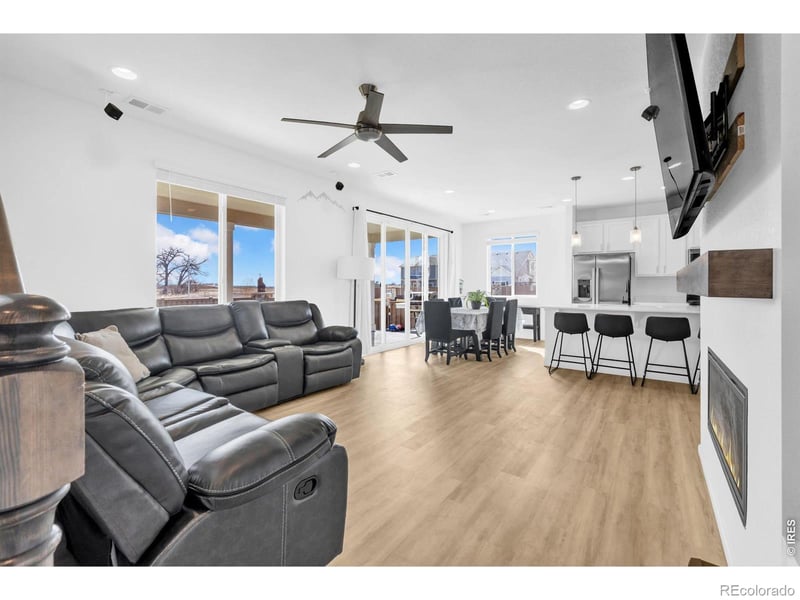 3755 Candlewood Dr, Johnstown, CO 80534