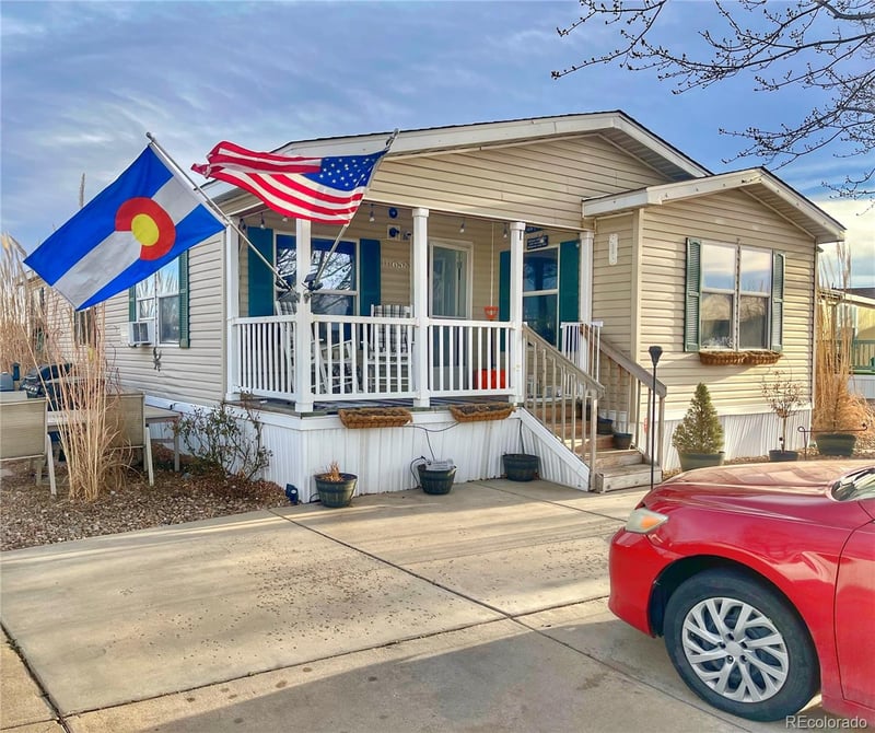 10658 Bald Eagle Cir, Longmont, CO 80504