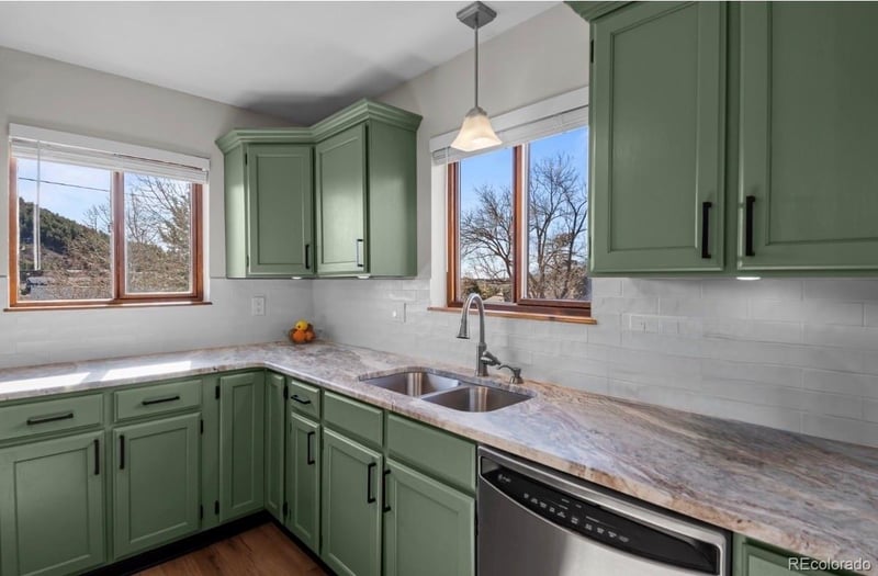 320 Columbine Rd, Palmer Lake, CO 80133