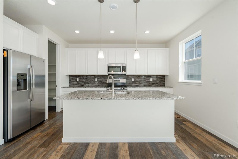 10962 Vaughn St, Commerce City, CO 80022