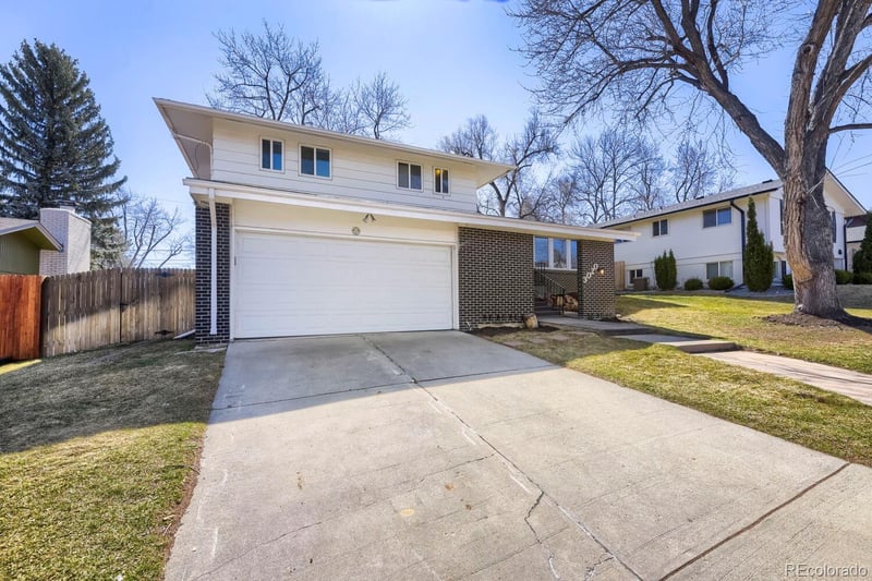 3020 Xeric Ct, Denver, CO 80231