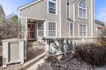 5742 Atlantic Pl, Lakewood, CO 80227
