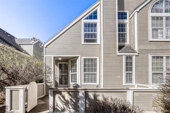 5742 Atlantic Pl, Lakewood, CO 80227