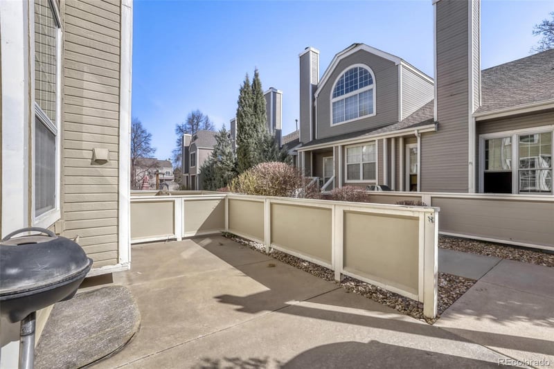 5742 Atlantic Pl, Lakewood, CO 80227