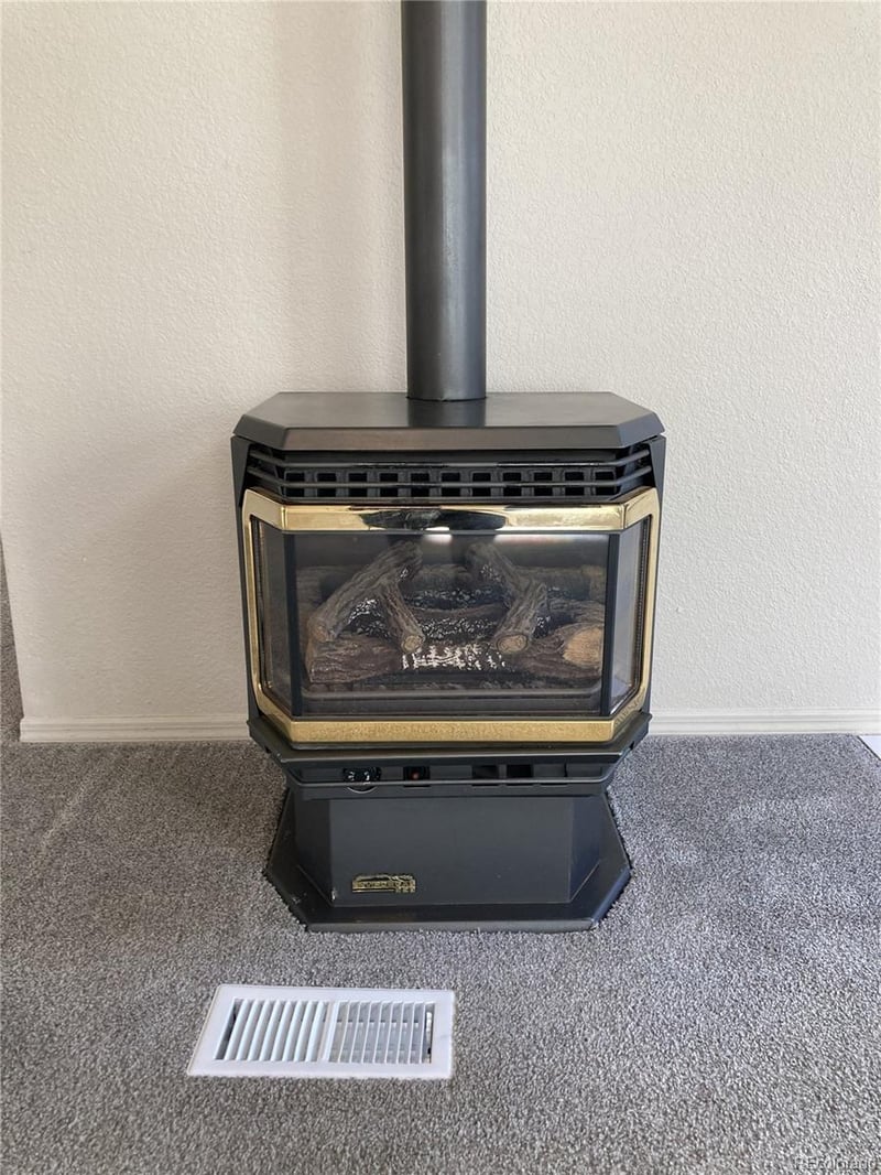 2510 Wheaton Dr, Colorado Springs, CO 80904