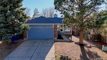 3667 Flanders , Aurora, CO 80013