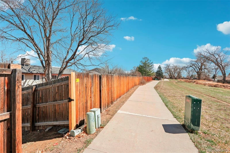 9005 Dudley St, Broomfield, CO 80021