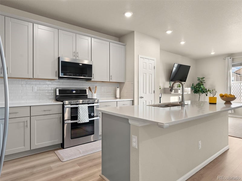 940 Morning Glory Rd, Brighton, CO 80640