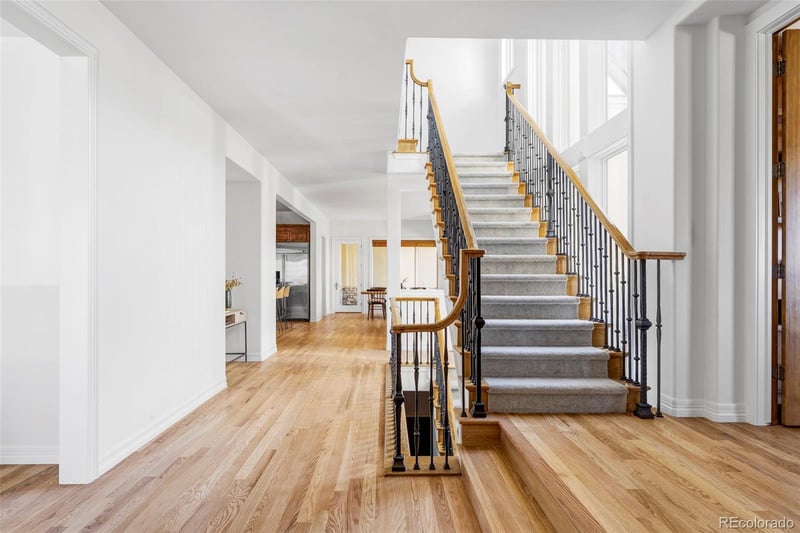 2860 Clinton St, Denver, CO 80238