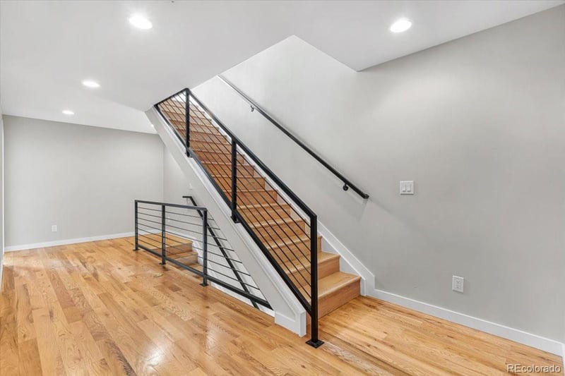 2930 S Lincoln St, Englewood, CO 80113