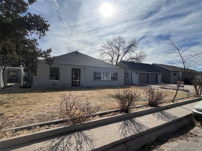 160 Pomeroy St, Burlington, CO 80807
