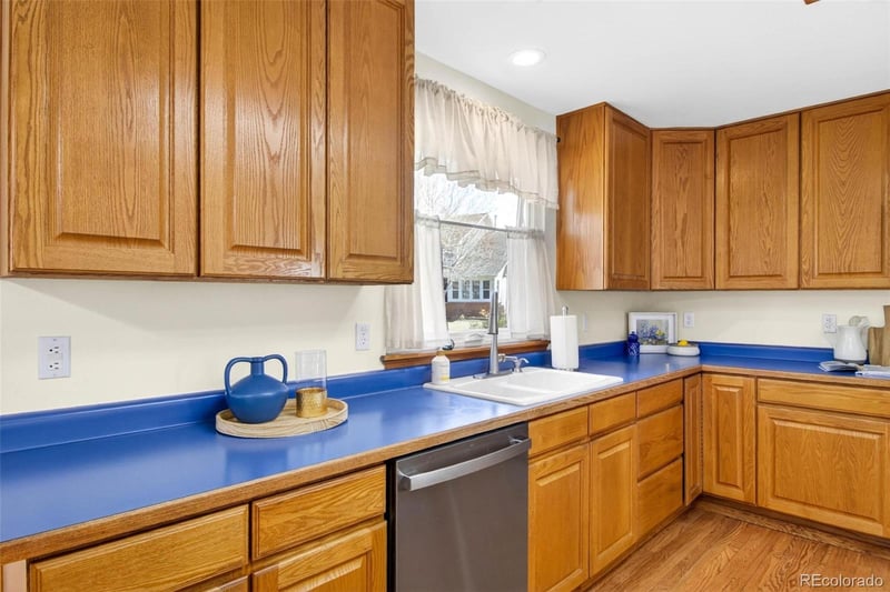 105 Wolf Creek Trl, Broomfield, CO 80020