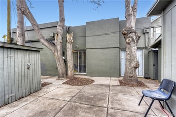 1960 Clarkson St, Denver, CO 80218