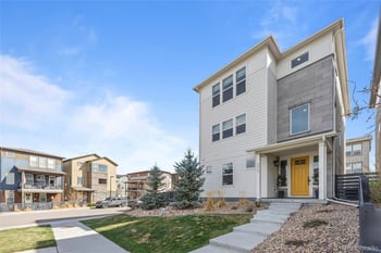 8867 Delacorte St, Highlands Ranch, CO 80129