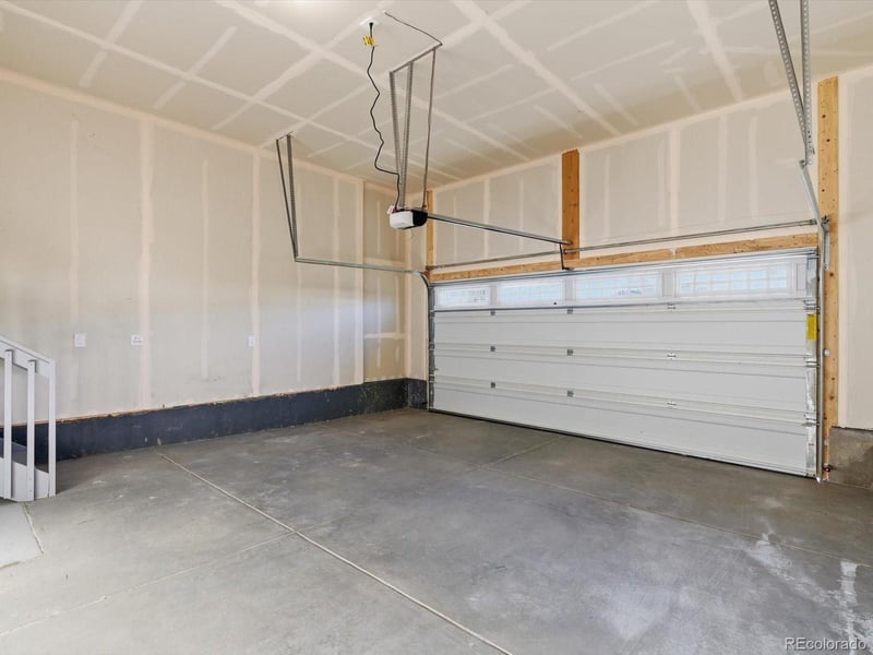 8906 Rifle St, Commerce City, CO 80022