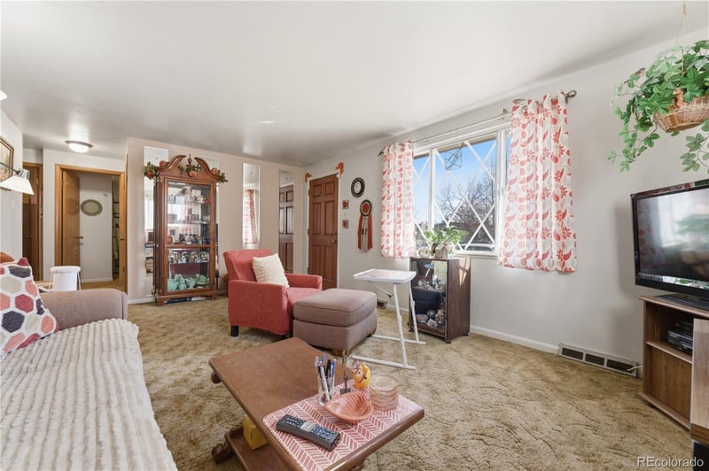 1551 Chase St, Lakewood, CO 80232