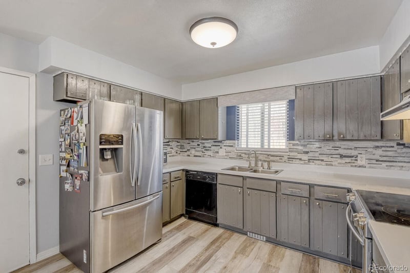 6945 Ulster Cir, Englewood, CO 80112